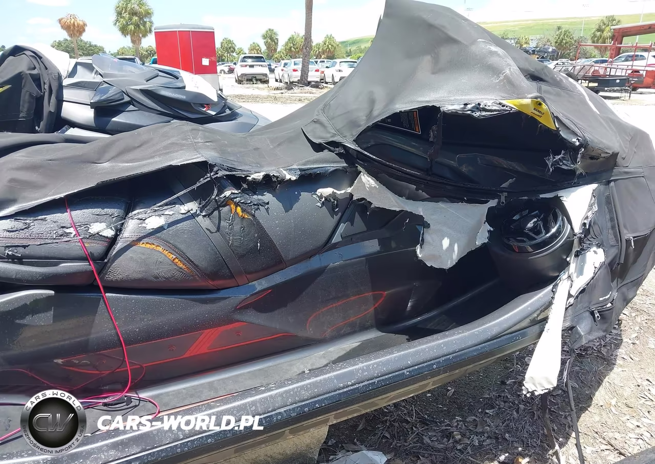 2022 Sea Doo Rxt-300 VIN:YDV22157J122 - 6