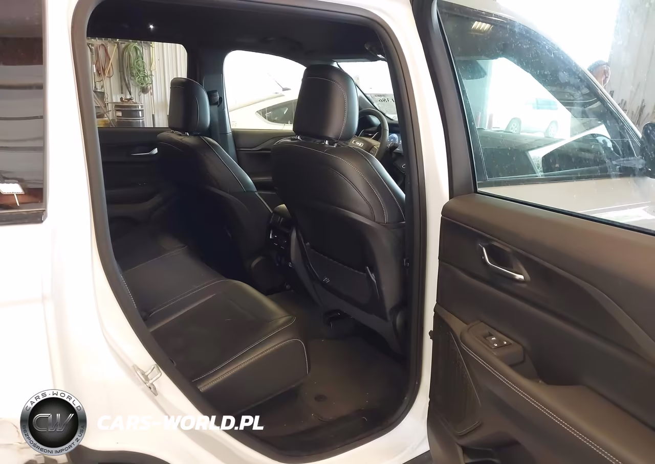 2024 Jeep Grand Cherokee Altitude 4X4 VIN:1C4RJHAGXRC195115 - 8