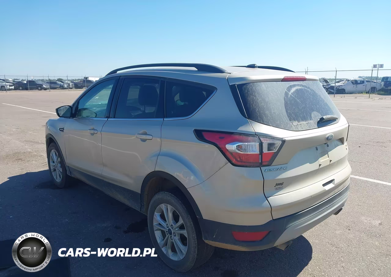 2017 Ford Escape Se VIN:1FMCU9G97HUC56744 - 3