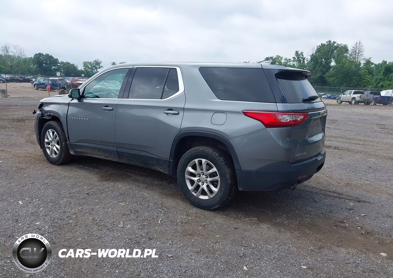 2019 Chevrolet Traverse Ls VIN:1GNERFKW2KJ294957 - 3