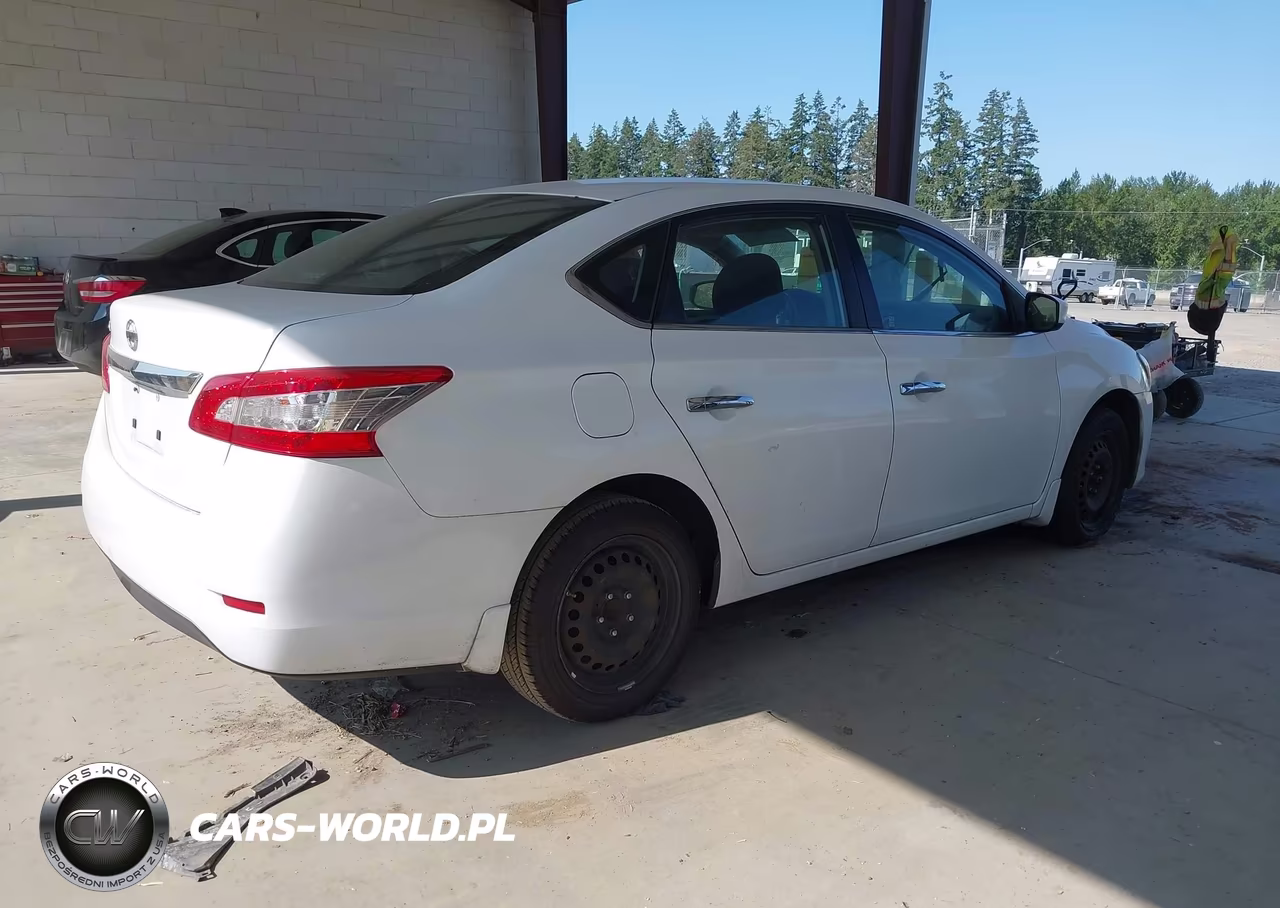 2015 Nissan Sentra S VIN:3N1AB7AP1FY295100 - 4