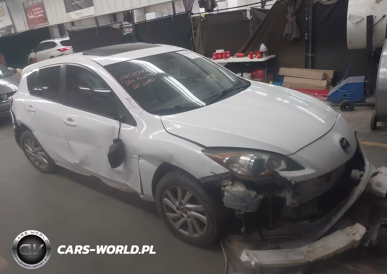 2013 Mazda Mazda3 I Grand Touring