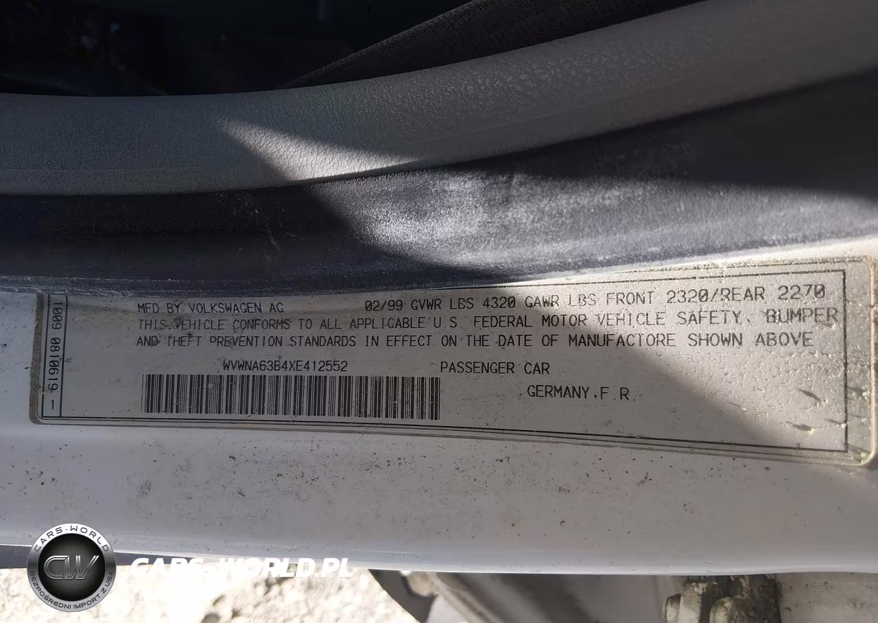 1999 Volkswagen Passat Gls VIN:WVWNA63B4XE412552 - 9