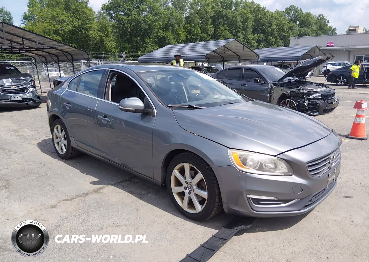 2016 Volvo S60 T5 Drive-E Premier