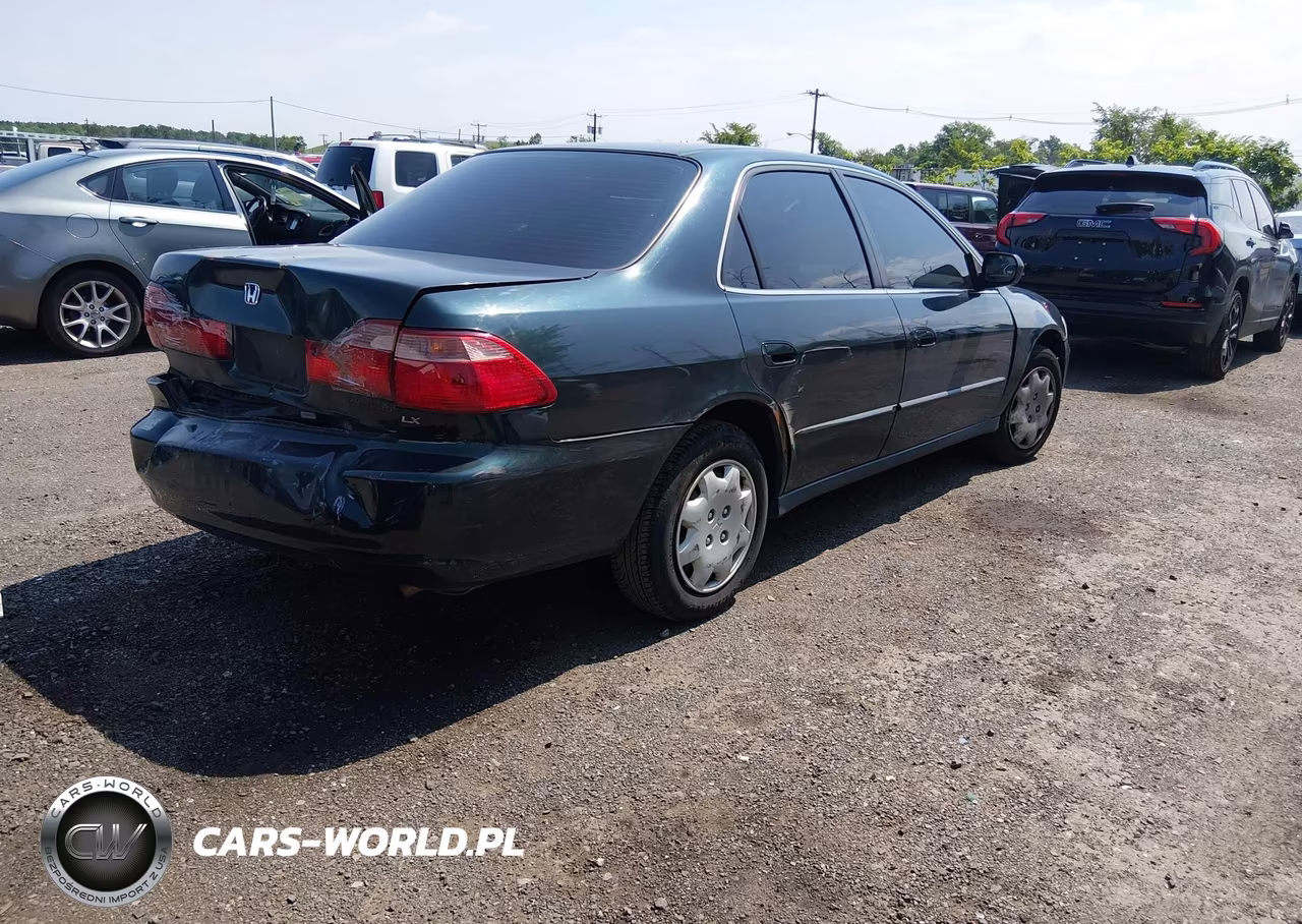 2000 Honda Accord 2.3 Lx VIN:1HGCG6653YA007692 - 4