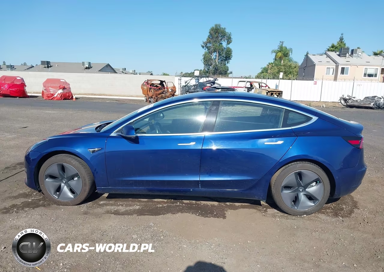 2018 Tesla Model 3 Long Range-Mid Range VIN:5YJ3E1EA9JF022894 - 14