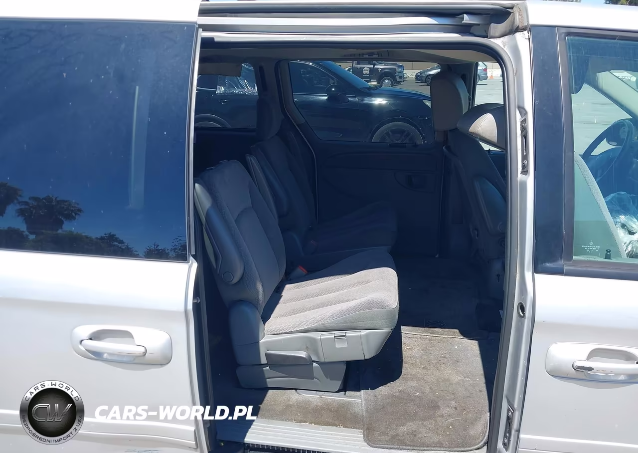 2007 Dodge Grand Caravan Sxt VIN:2D4GP44L07R119921 - 8