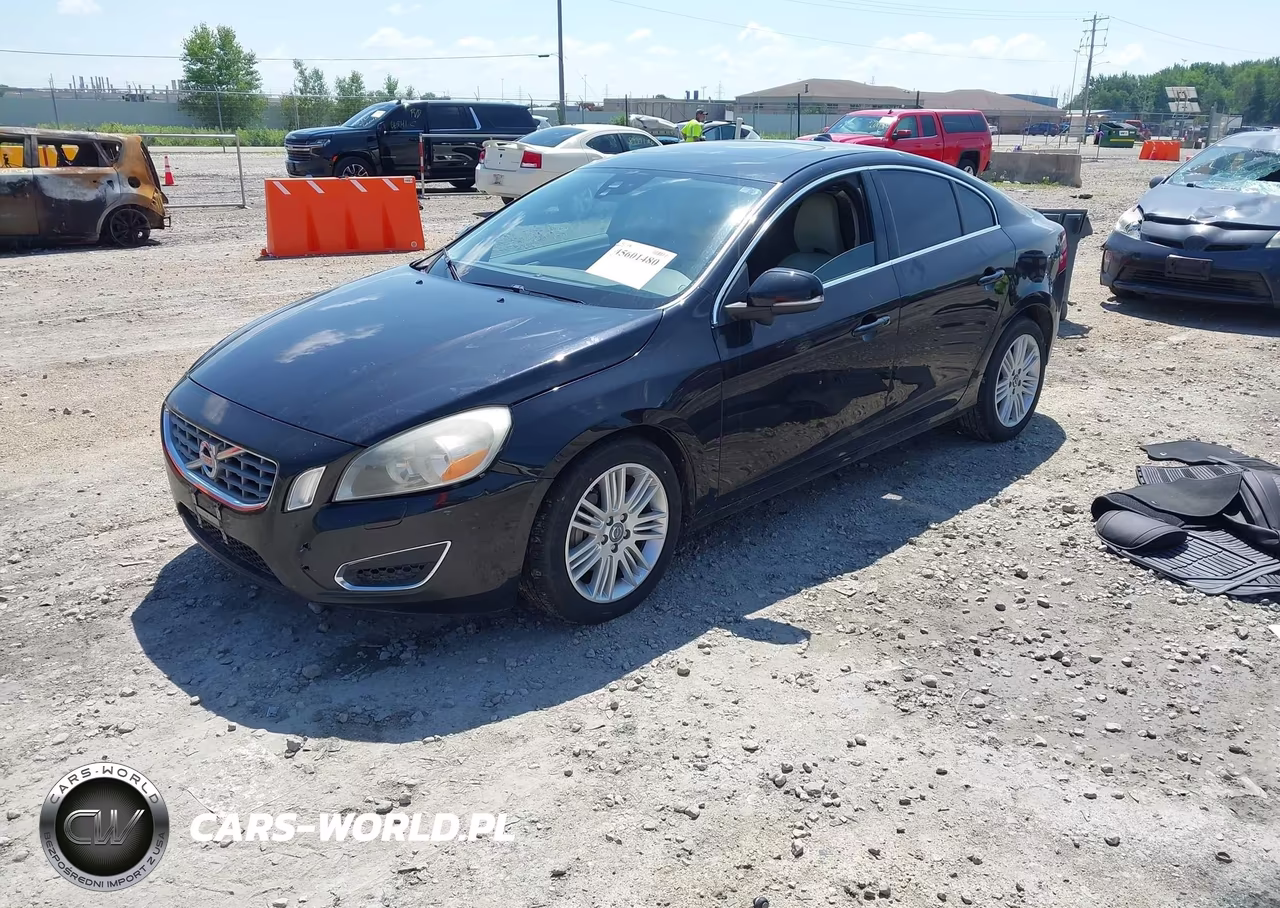 2011 Volvo S60 T6 (Retail Only)-W-Moonroof VIN:YV1902FH8B2005111 - 2