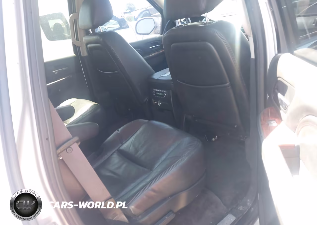 2011 Cadillac Escalade Premium VIN:1GYS4CEF8BR387885 - 8