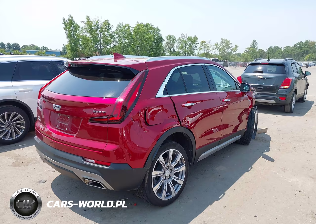 2021 Cadillac Xt4 Awd Premium Luxury VIN:1GYFZDR44MF074452 - 4