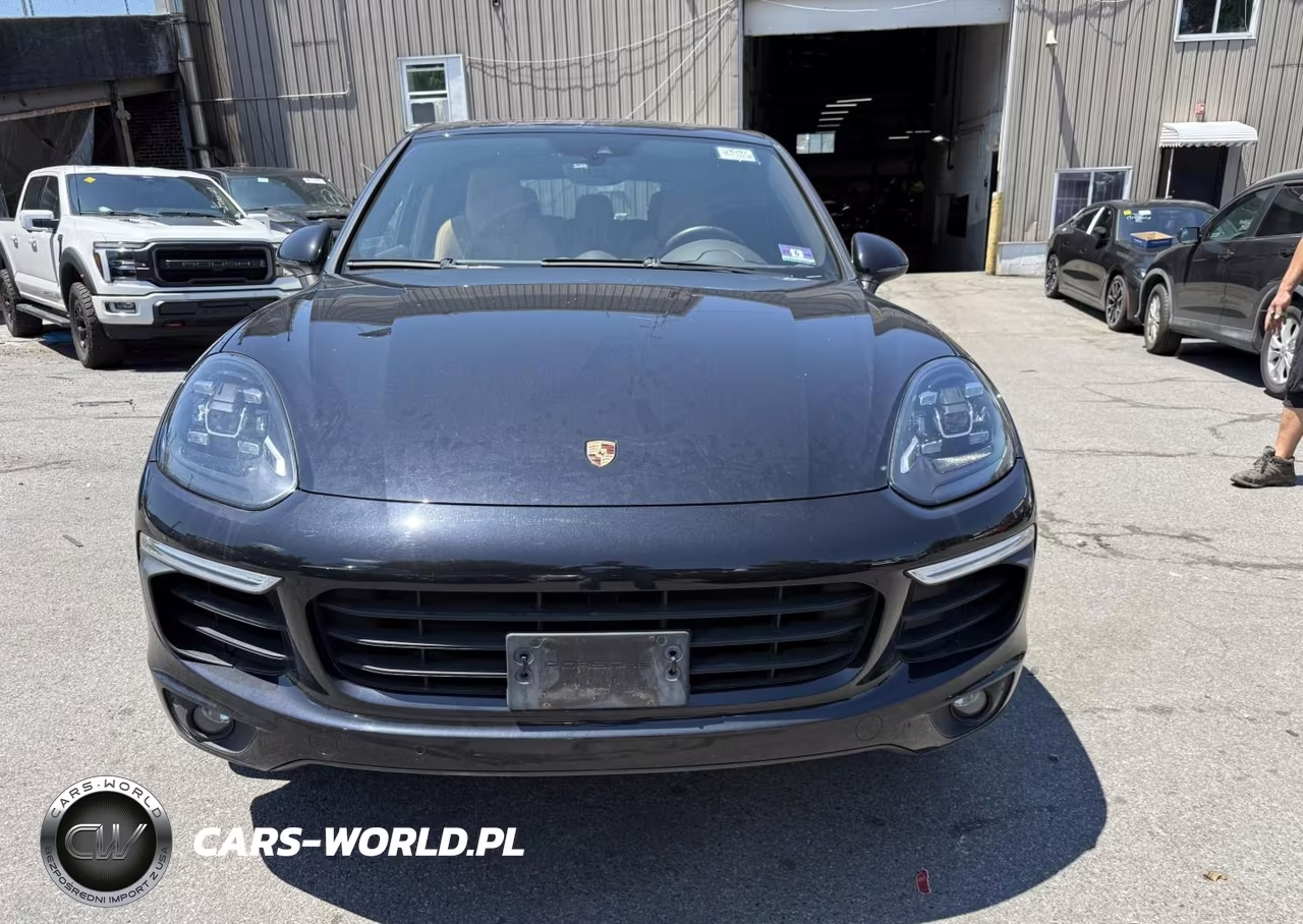 2015 Porsche Cayenne E-Hybrid S VIN:WP1AE2A24FLA52030 - 6