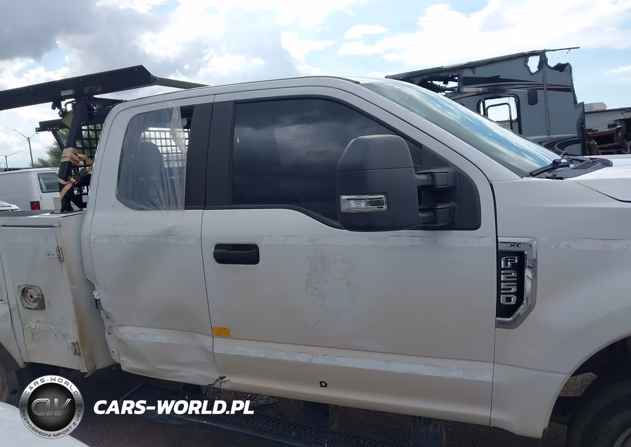 2018 Ford F-250 Xl VIN:1FT7X2B68JEB99357 - 16