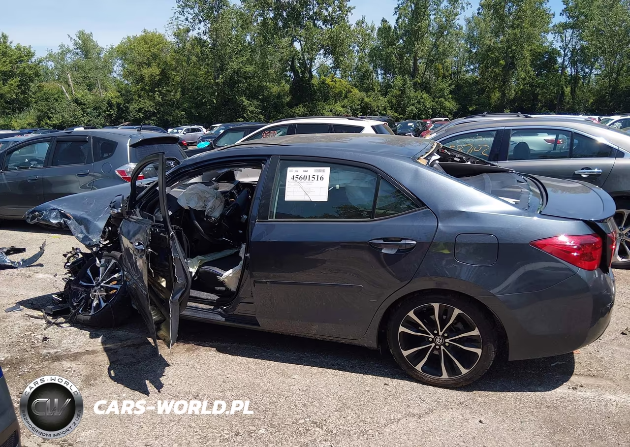 2018 Toyota Corolla Se VIN:2T1BURHE4JC058038 - 15