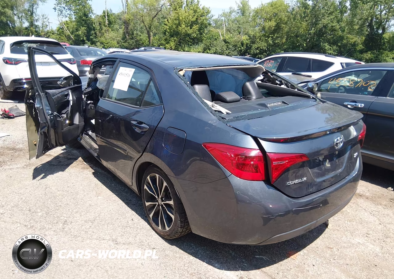 2018 Toyota Corolla Se VIN:2T1BURHE4JC058038 - 3