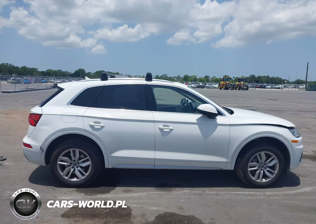 2020 Audi Q5 Premium 45 Tfsi Quattro S Tronic-Titanium Premium 45 Tfsi Quattro S Tronic VIN:WA1ANAFY8L2040693 - 14