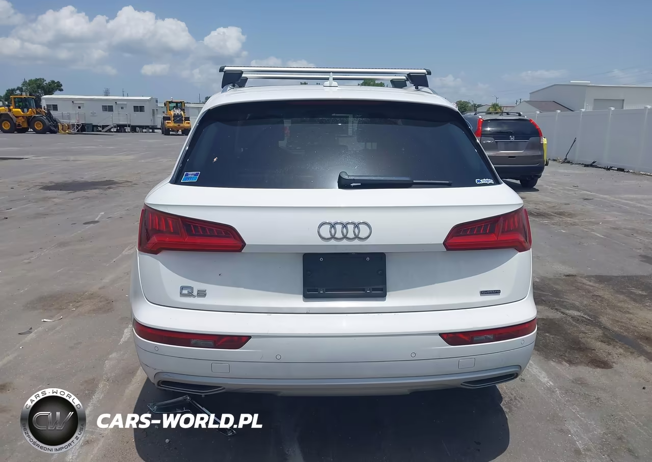 2020 Audi Q5 Premium 45 Tfsi Quattro S Tronic-Titanium Premium 45 Tfsi Quattro S Tronic VIN:WA1ANAFY8L2040693 - 17