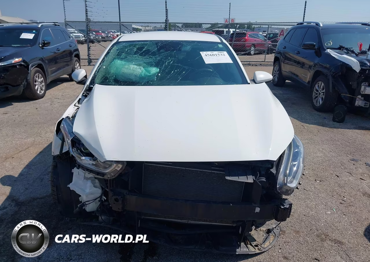 2019 Kia Forte Lxs VIN:3KPF24AD2KE047117 - 13