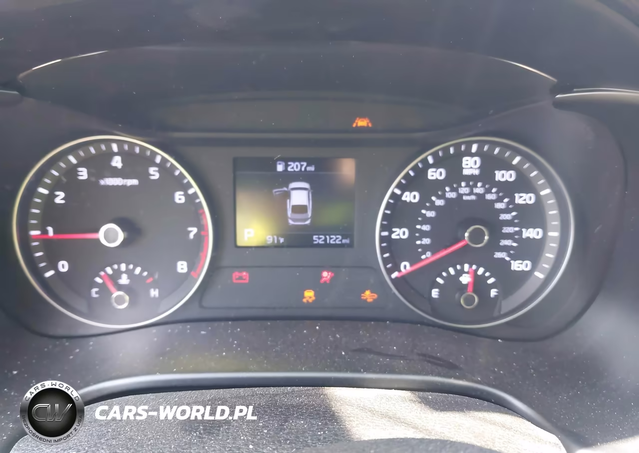 2019 Kia Forte Lxs VIN:3KPF24AD2KE047117 - 7
