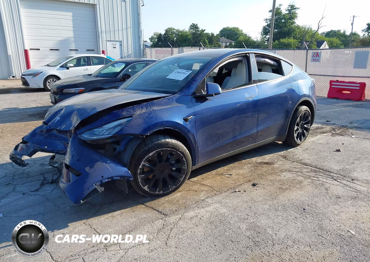 2020 Tesla Model Y Long Range Dual Motor All-Wheel Drive VIN:5YJYGDEE5LF040123 - 2