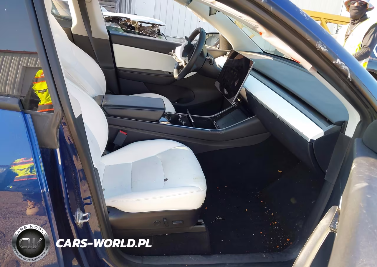 2020 Tesla Model Y Long Range Dual Motor All-Wheel Drive VIN:5YJYGDEE5LF040123 - 5
