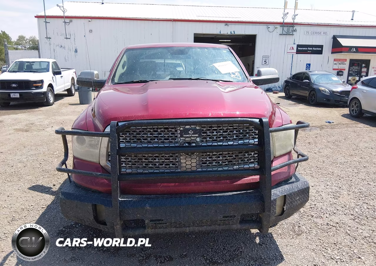 2015 Ram 1500 Laramie VIN:1C6RR7VT0FS627715 - 12