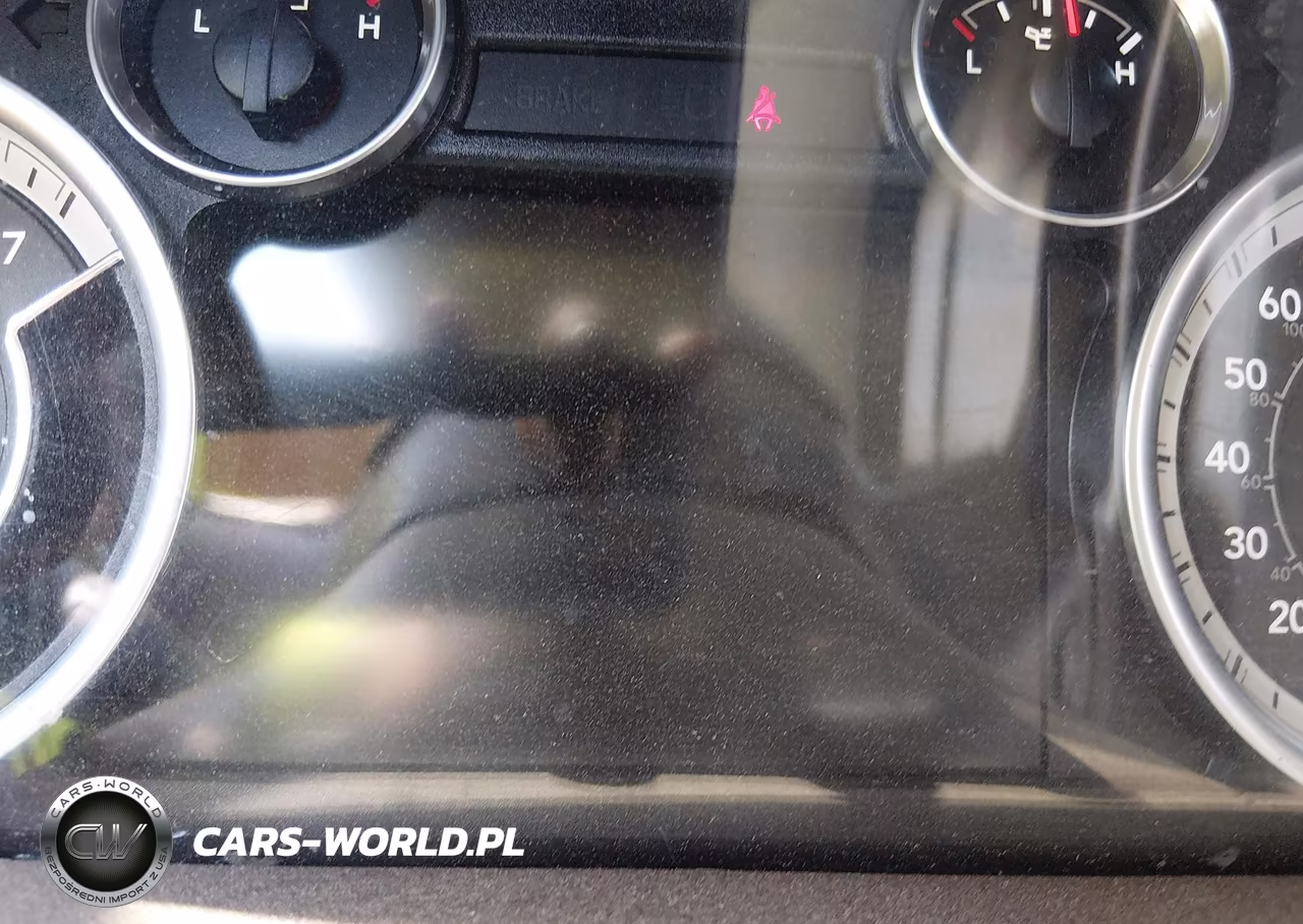 2015 Ram 1500 Laramie VIN:1C6RR7VT0FS627715 - 15