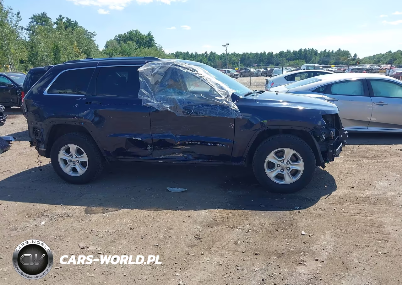 2014 Jeep Grand Cherokee Laredo VIN:1C4RJFAG8EC123666 - 14