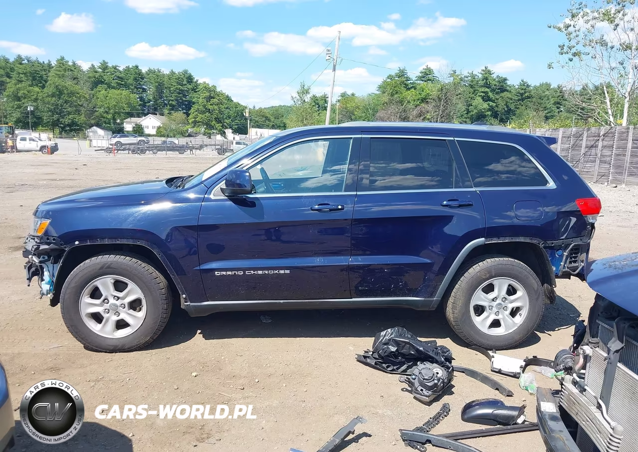 2014 Jeep Grand Cherokee Laredo VIN:1C4RJFAG8EC123666 - 15
