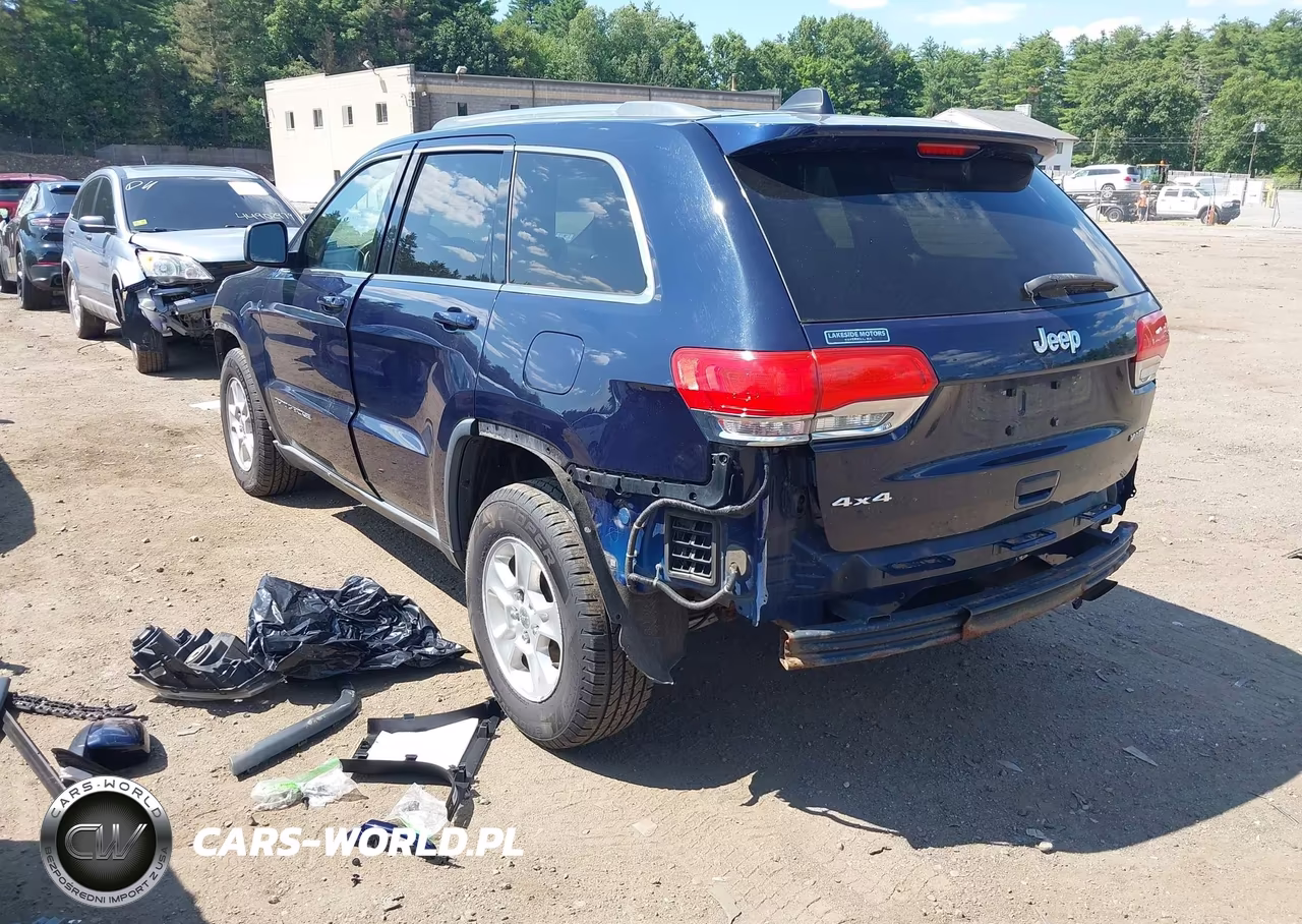 2014 Jeep Grand Cherokee Laredo VIN:1C4RJFAG8EC123666 - 3