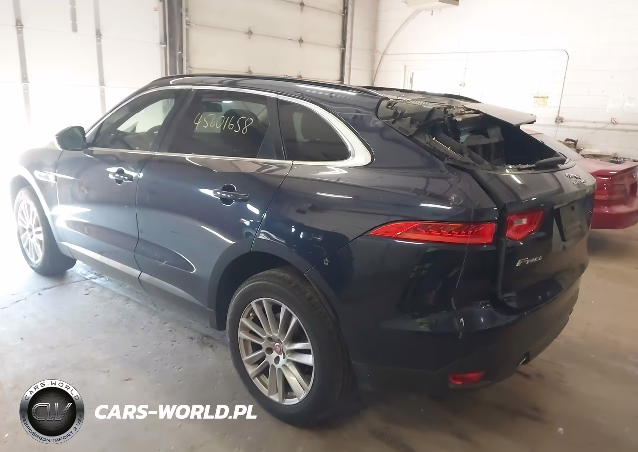 2018 Jaguar F-Pace 25T Prestige VIN:SADCK2FX8JA249850 - 3