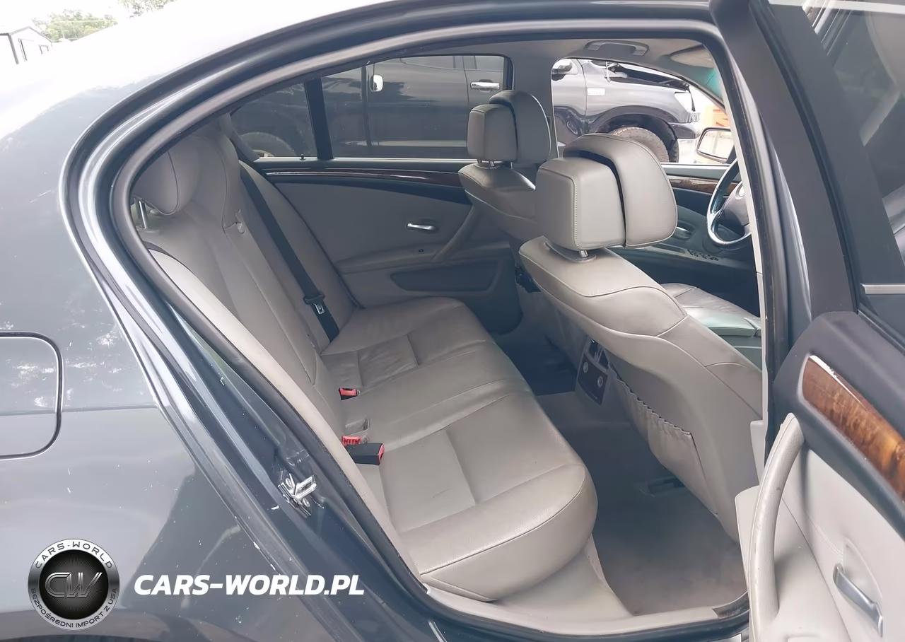 2009 BMW 528I VIN:WBANU53569C120005 - 8