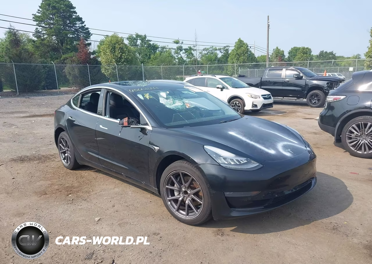 2019 Tesla Model 3 Long Range-Mid Range-Standard Range-Standard Range Plus – zdjęcie 1 z 14