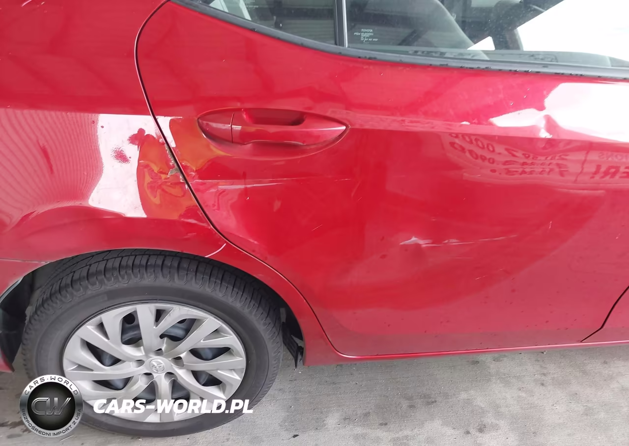 2017 Toyota Corolla Le VIN:2T1BURHE3HC894983 - 17