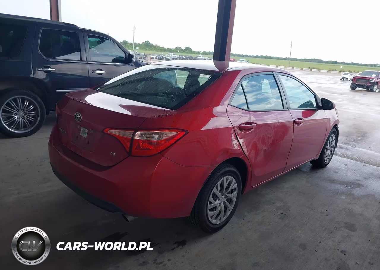 2017 Toyota Corolla Le VIN:2T1BURHE3HC894983 - 4