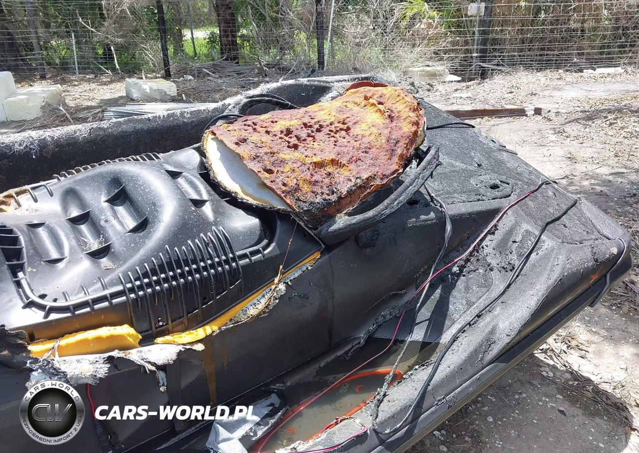 2022 Sea Doo Rxt-300 VIN:YDV10179I122 - 13