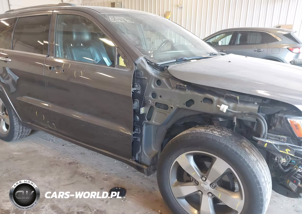 2014 Jeep Grand Cherokee Overland VIN:1C4RJFCG8EC247742 - 17