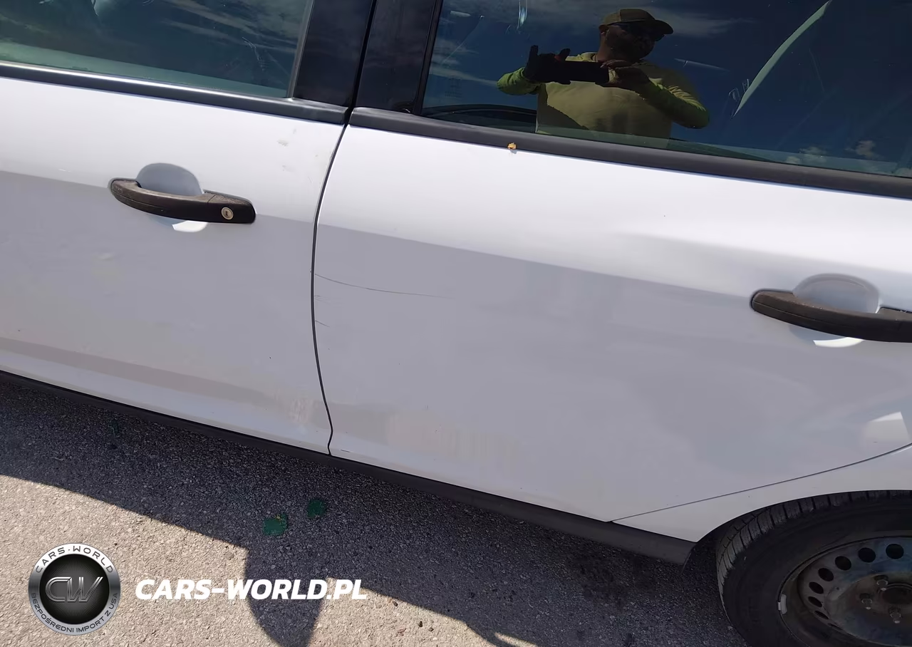 2013 Ford Focus S VIN:1FADP3E27DL297495 - 6