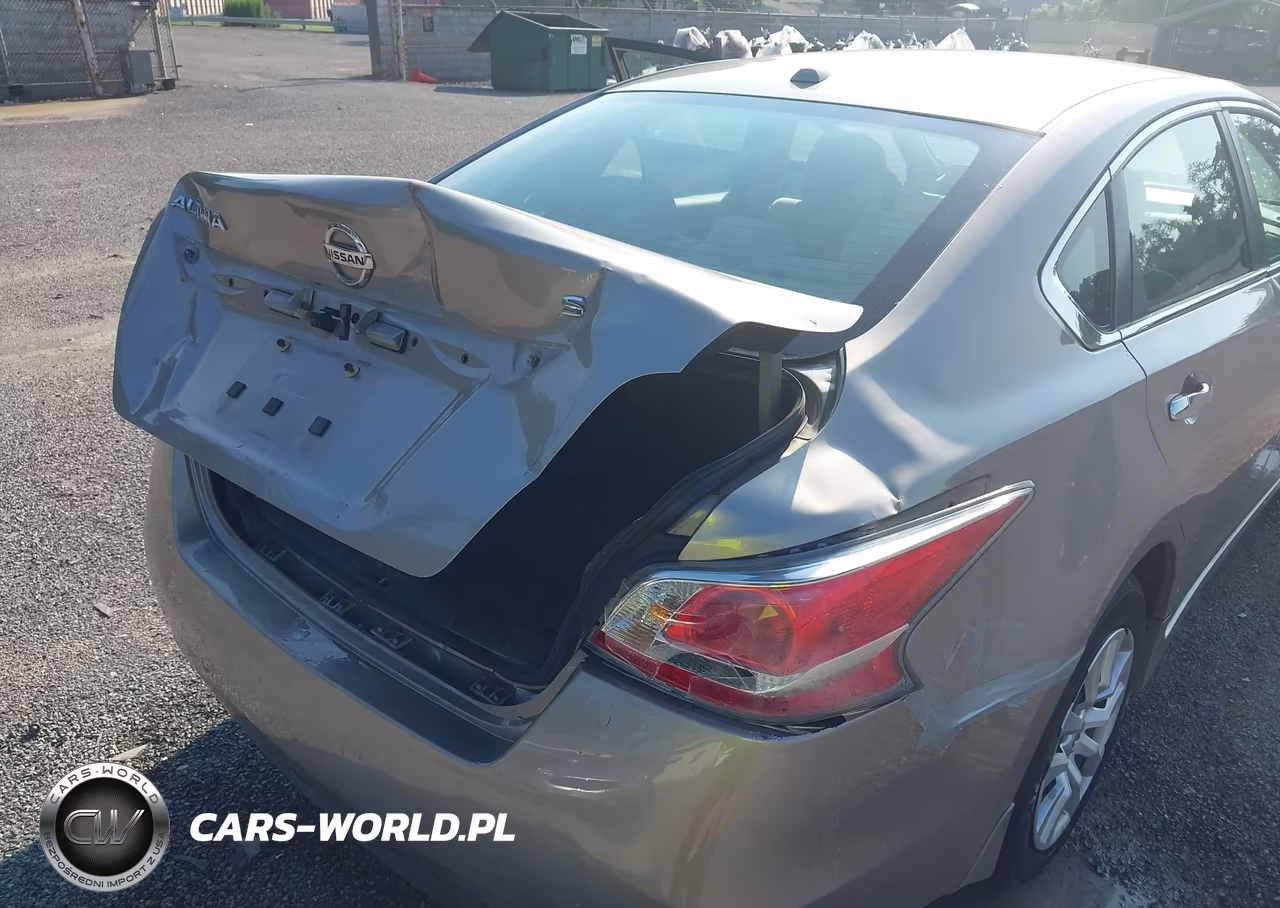 2015 Nissan Altima 2.5 S VIN:1N4AL3AP0FC425255 - 18