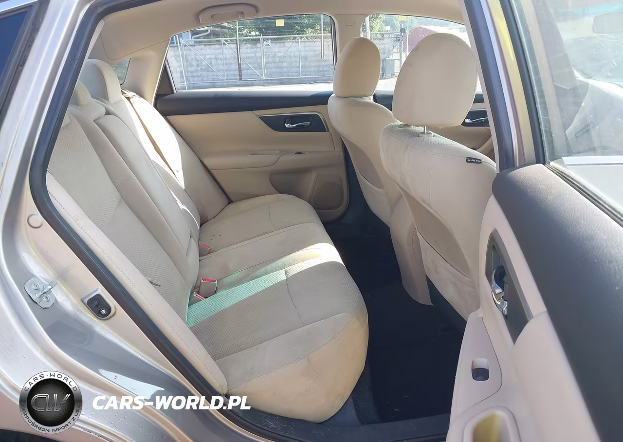 2015 Nissan Altima 2.5 S VIN:1N4AL3AP0FC425255 - 8