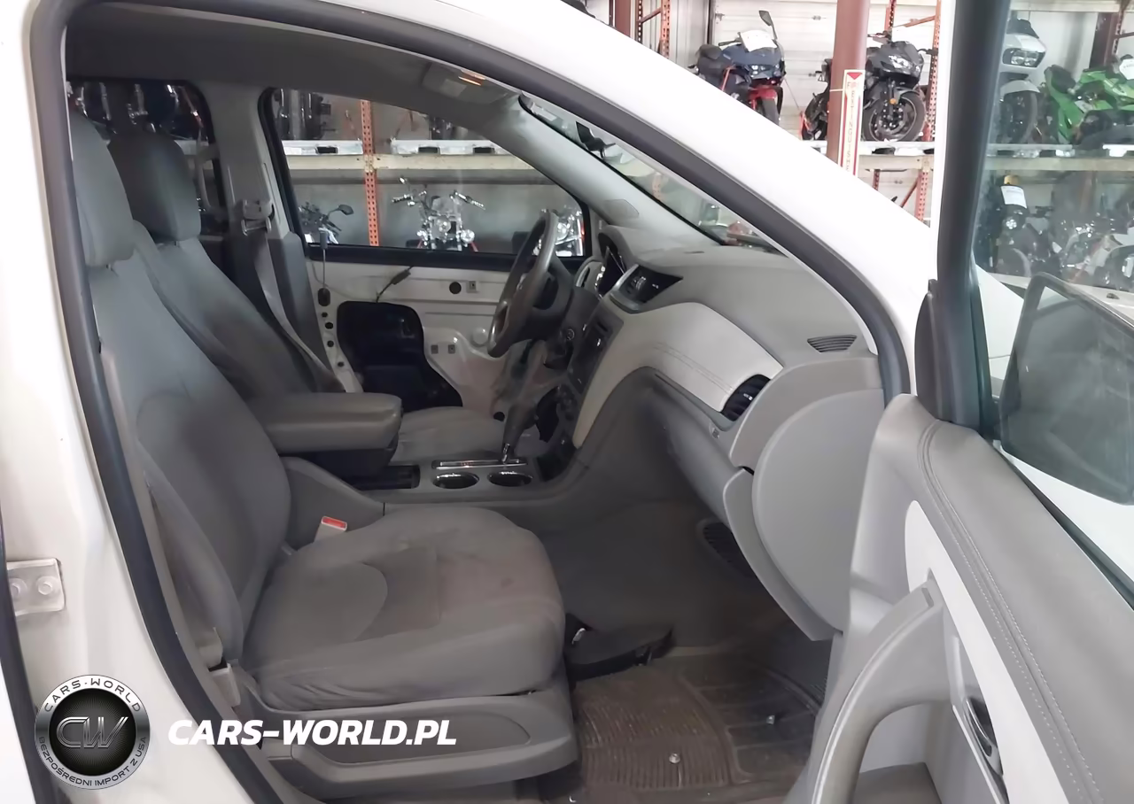 2014 Chevrolet Traverse Ls VIN:1GNKRFED0EJ268696 - 5