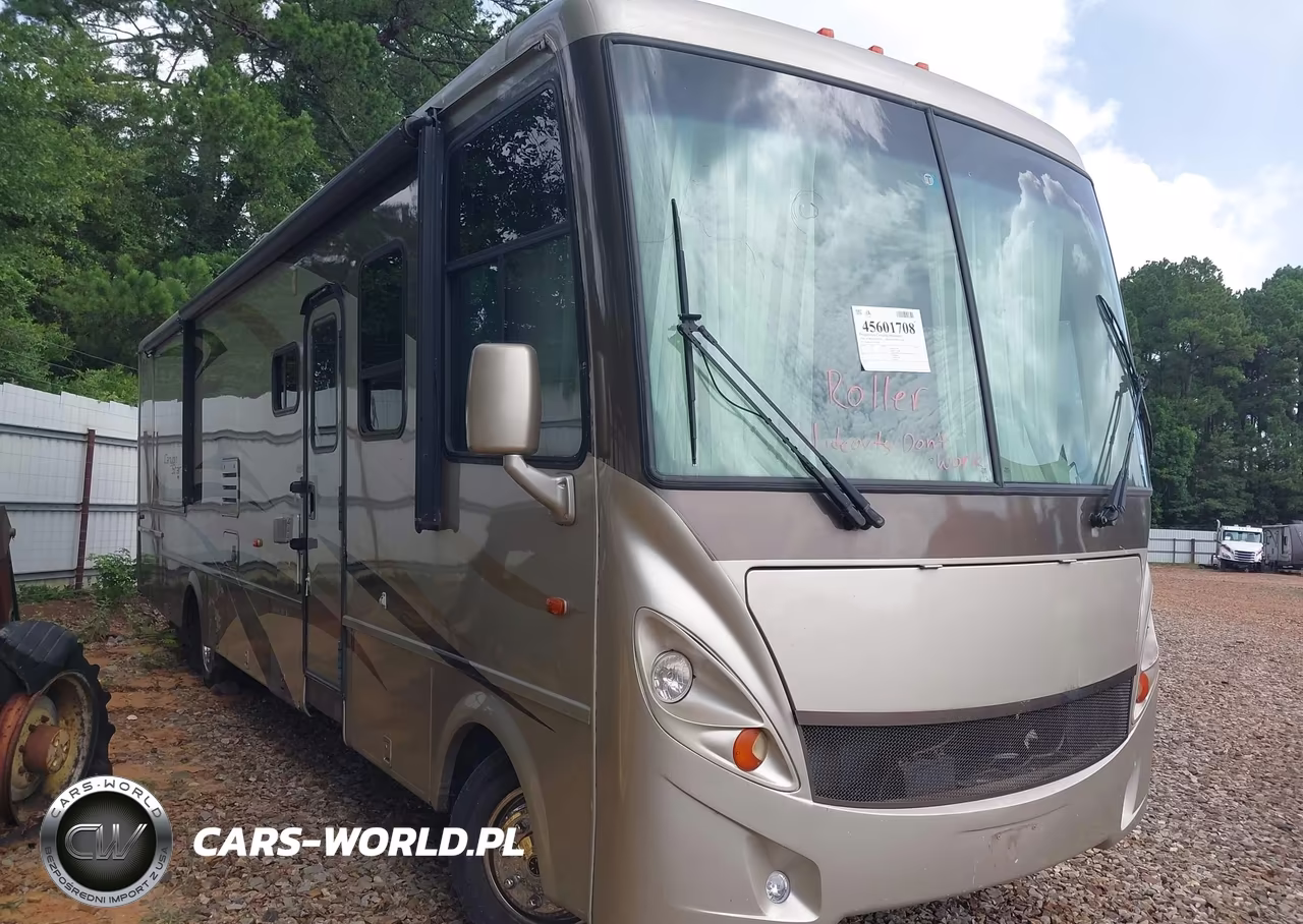 2006 Workhorse Custom Chassis Motorhome Chassis W22