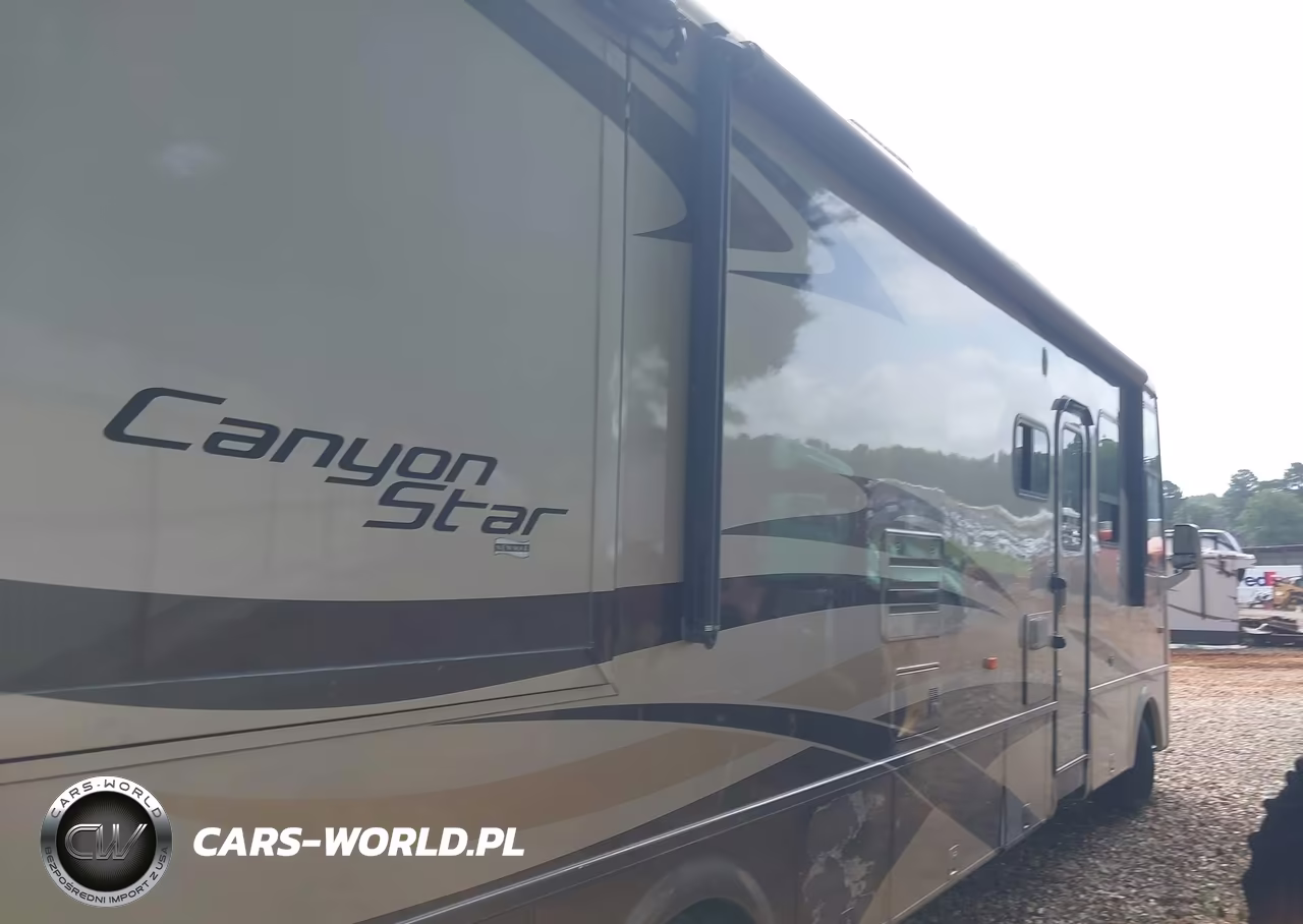 2006 Workhorse Custom Chassis Motorhome Chassis W22 VIN:5B4MP67G263418284 - 4