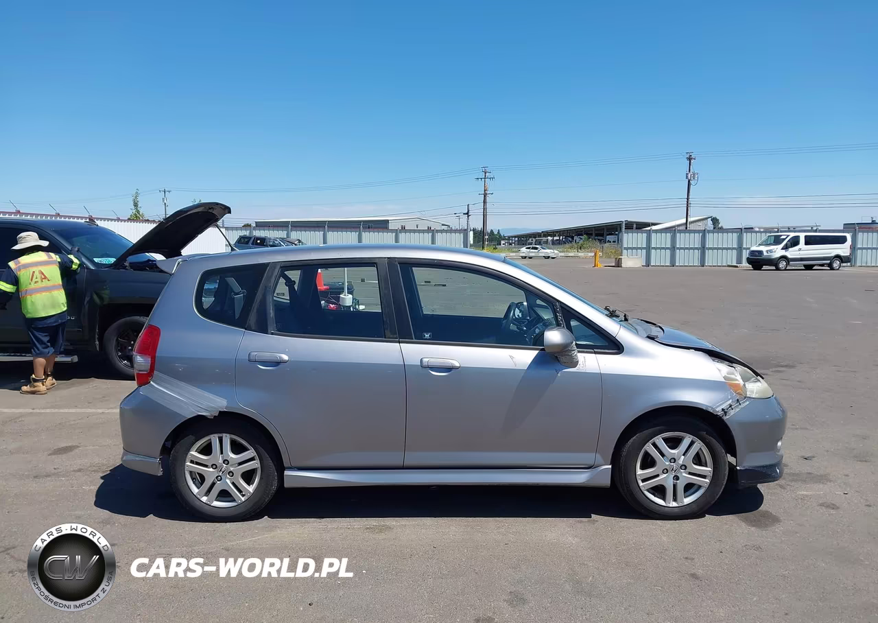 2007 Honda Fit Sport VIN:JHMGD37657S063154 - 13
