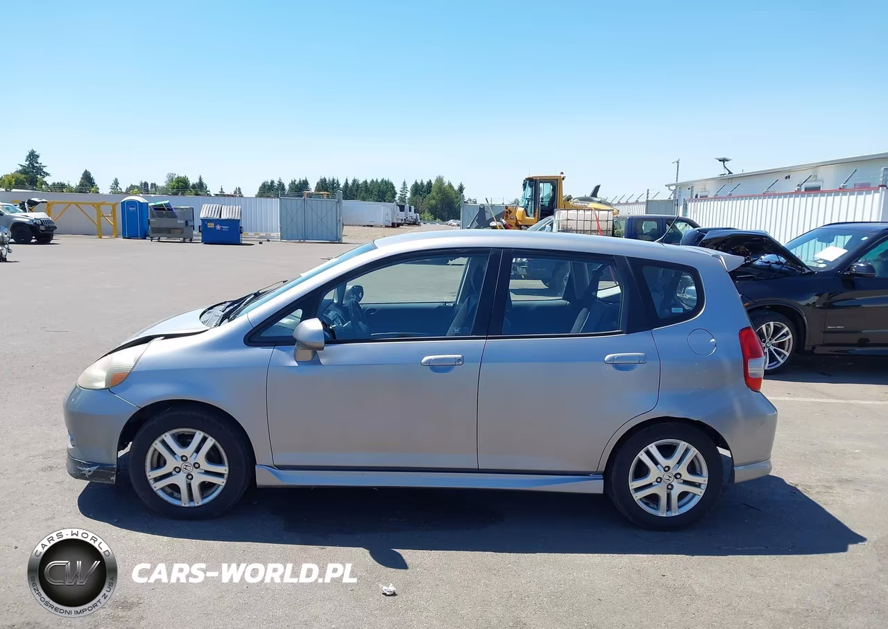 2007 Honda Fit Sport VIN:JHMGD37657S063154 - 14