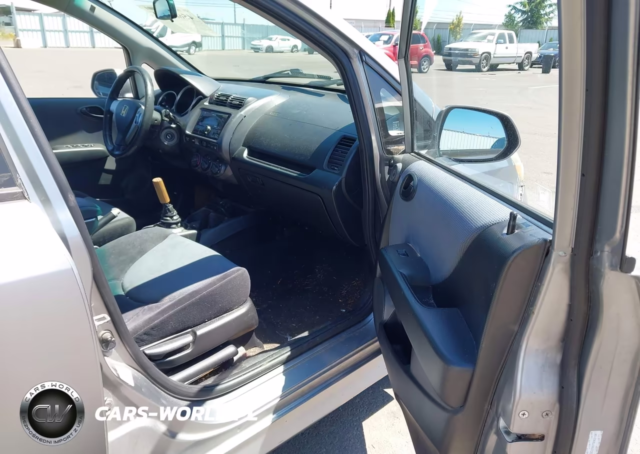 2007 Honda Fit Sport VIN:JHMGD37657S063154 - 5