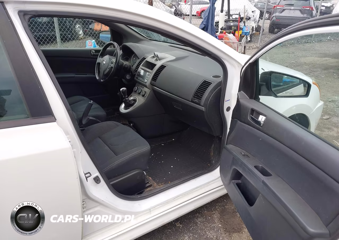 2010 Nissan Sentra Se-R Spec V VIN:3N1CB6AP8AL678766 - 5