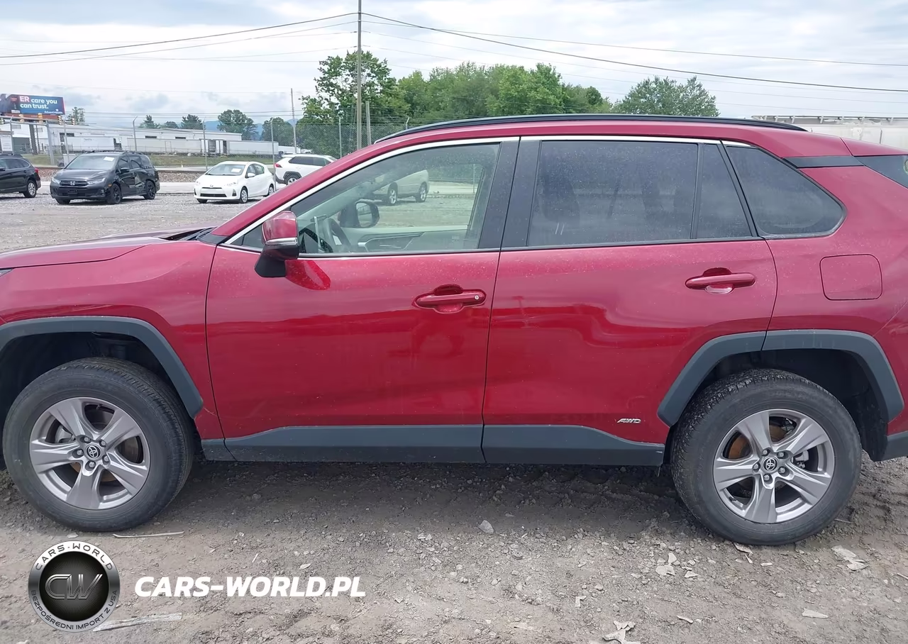2025 Toyota Rav4 Hybrid Xle VIN:JTMRWRFV3SD277797 - 14