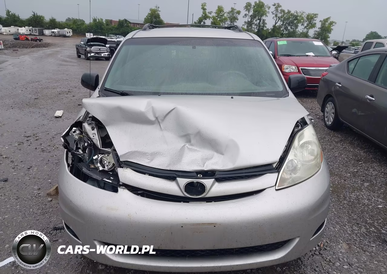 2010 Toyota Sienna Le VIN:5TDKK4CC0AS341042 - 12