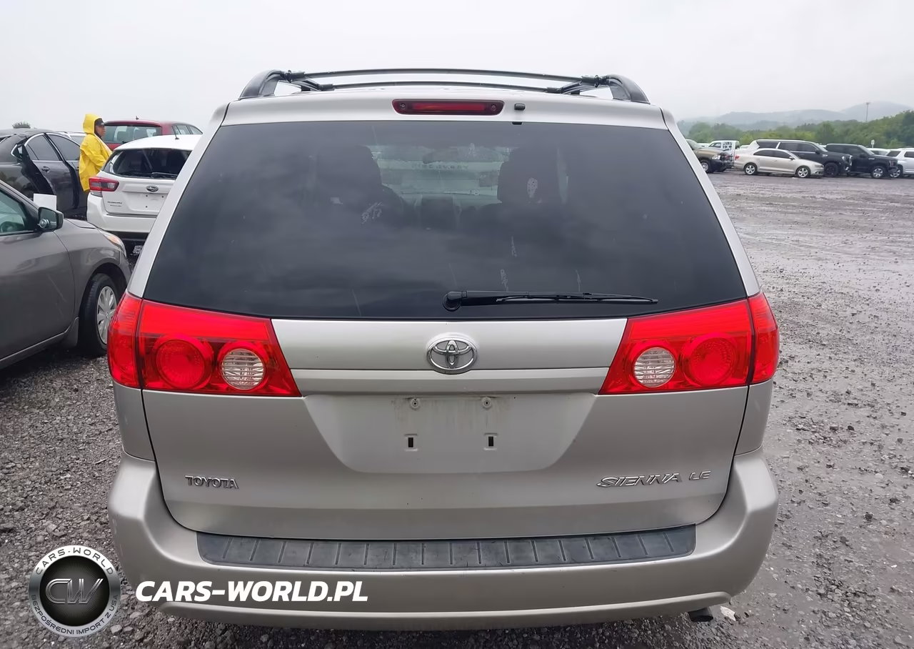 2010 Toyota Sienna Le VIN:5TDKK4CC0AS341042 - 16