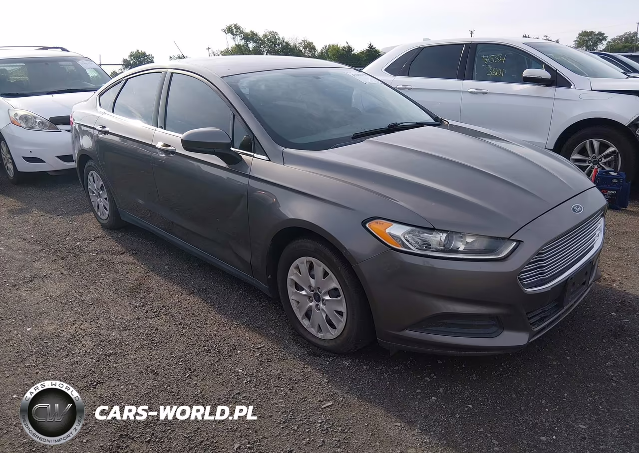 2014 Ford Fusion S – zdjęcie 1 z 15